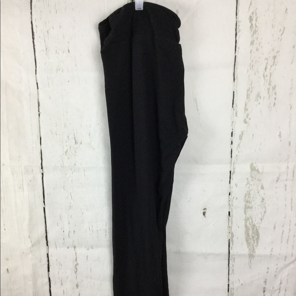 Charlies Project solid black leggings TC